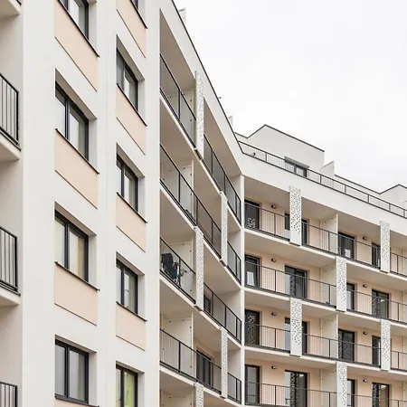 Sunny Haven: Modern 2br,garage, Wifi,stream Pensjonat