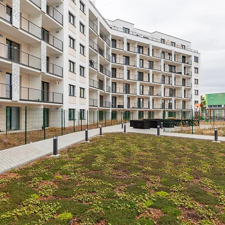 Sunny Haven: Modern 2br,garage, Wifi,stream Pensjonat